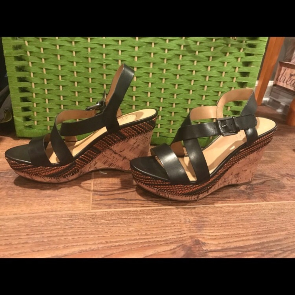 SOLD!!!!!! NWOT Black and Brown Wedges!